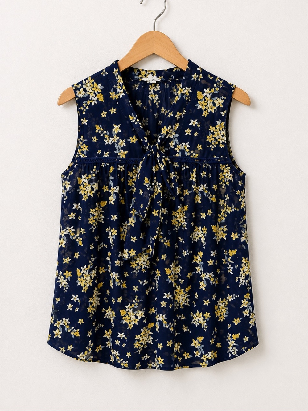 Siren Lily Navy, Yellow, White Floral Tie-Neck Semi Sheer Sleeveless Blouse NWOT